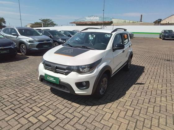 FIAT MOBI 1.0 FIREFLY FLEX TREKKING MANUAL