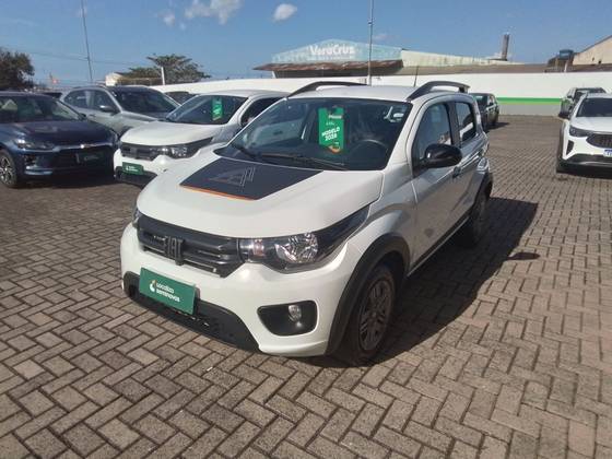 FIAT MOBI 1.0 FIREFLY FLEX TREKKING MANUAL