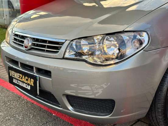FIAT-PALIO-2016