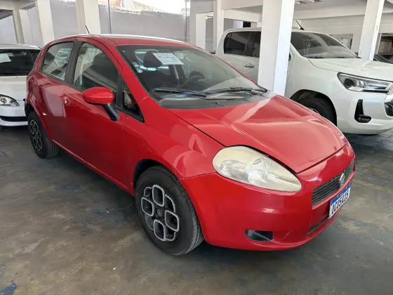 FIAT PUNTO 1.4 ATTRACTIVE 8V FLEX 4P MANUAL