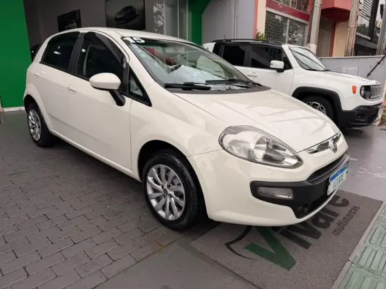FIAT PUNTO 1.4 ATTRACTIVE 8V FLEX 4P MANUAL