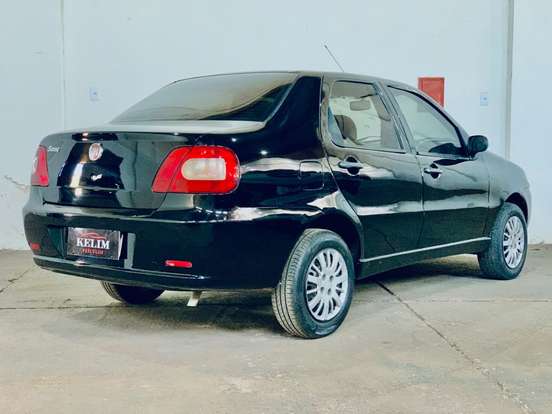FIAT-SIENA-2010