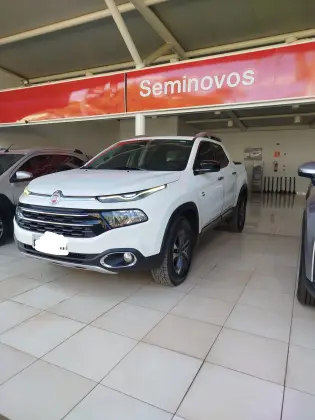 FIAT TORO 2.0 16V TURBO DIESEL VOLCANO 4WD AT9