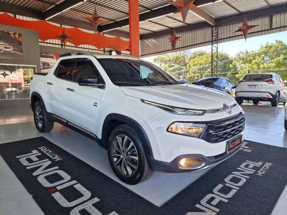 FIAT TORO 2.0 16V TURBO DIESEL VOLCANO 4WD AT9