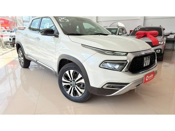 FIAT TORO 2.0 16V TURBO DIESEL VOLCANO 4WD AT9