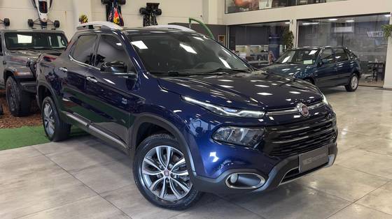 FIAT TORO 2.0 16V TURBO DIESEL VOLCANO 4WD AT9