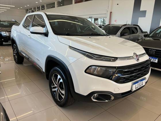 FIAT TORO 2.4 16V MULTIAIR FLEX FREEDOM AT9