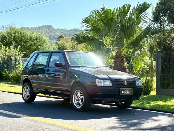 FIAT UNO 1.0 MPI MILLE FIRE ECONOMY 8V FLEX 4P MANUAL