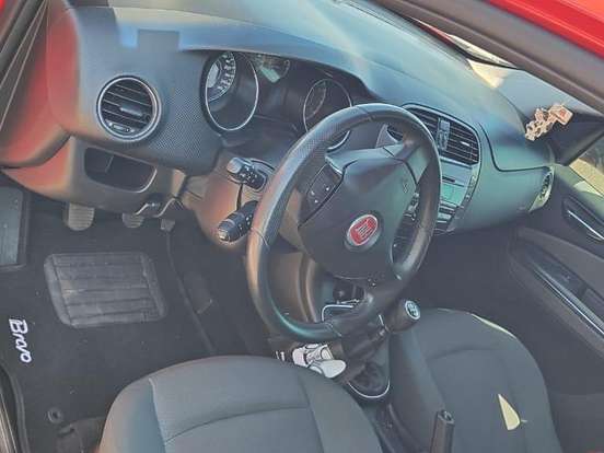 FIAT-BRAVO-1.8 ESSENCE 16V FLEX 4P MANUAL FIAT-BRAVO-2011