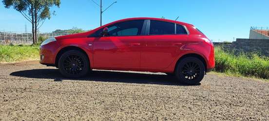 FIAT-BRAVO-2011
