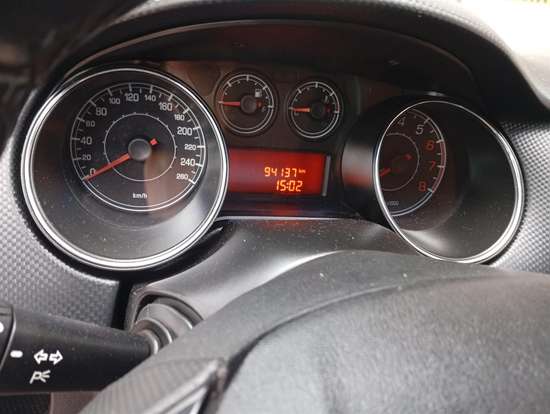 FIAT-BRAVO-2011