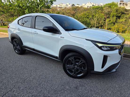 FIAT-FASTBACK-2023