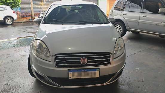 FIAT-LINEA-2015