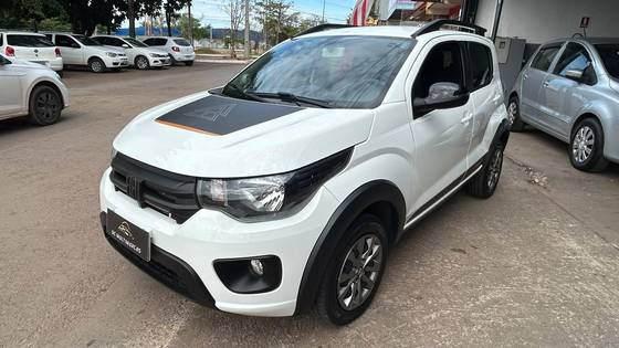 FIAT MOBI 1.0 FIREFLY FLEX TREKKING MANUAL