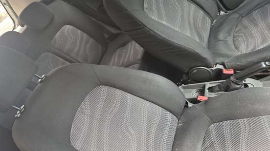 FIAT-PUNTO-1.4 ATTRACTIVE 8V FLEX 4P MANUAL FIAT-PUNTO-2011