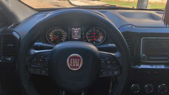 FIAT-TORO-2016