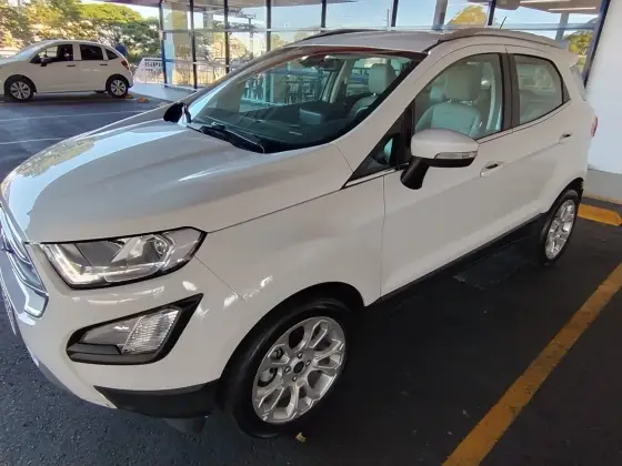 FORD ECOSPORT 1.5 TI-VCT FLEX TITANIUM AUTOMÁTICO