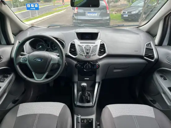 FORD-ECOSPORT-2012