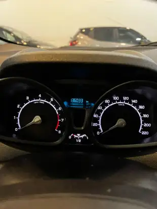 FORD-ECOSPORT-2016