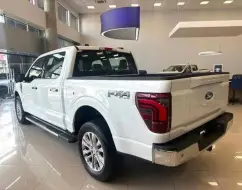 FORD F-150 5.0 V8 GASOLINA CD LARIAT FX4 AUTOMÁTICO FORD F-150 5.0 V8 GASOLINA CD LARIAT FX4 AUTOMÁTICO