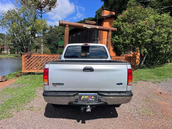 FORD-F-250-3.9 XLT 4X2 CS DIESEL 2P MANUAL FORD-F-250-2010