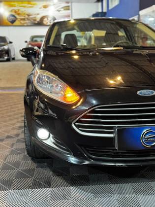 FORD FIESTA 1.6 SE SEDAN 16V FLEX 4P MANUAL
