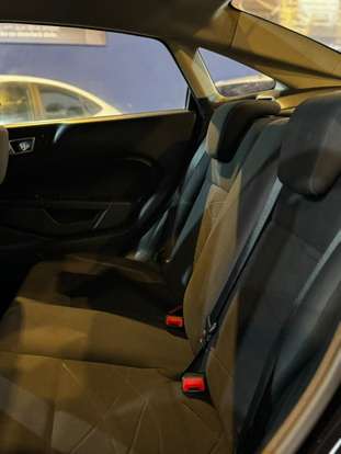 FORD-FIESTA-2015