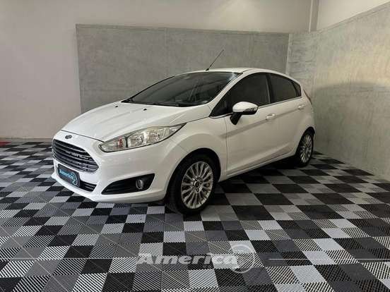 FORD-FIESTA-2016