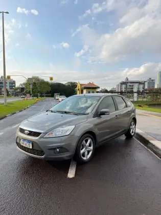 FORD FOCUS 1.6 GL 16V FLEX 4P MANUAL