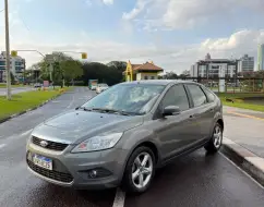 FORD FOCUS 1.6 GL 16V FLEX 4P MANUAL FORD FOCUS 1.6 GL 16V FLEX 4P MANUAL