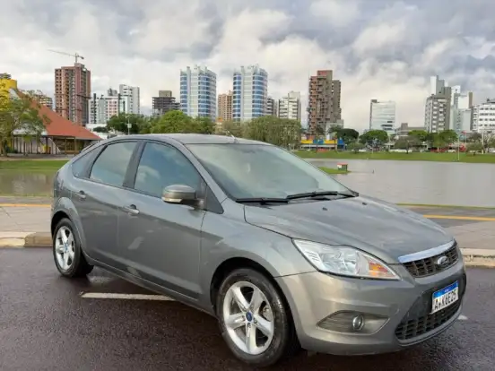 FORD-FOCUS-1.6 GL 16V FLEX 4P MANUAL FORD-FOCUS-2012