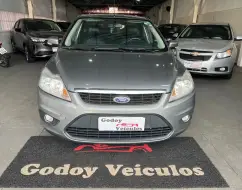 FORD FOCUS 1.6 GLX 16V FLEX 4P MANUAL FORD FOCUS 1.6 GLX 16V FLEX 4P MANUAL