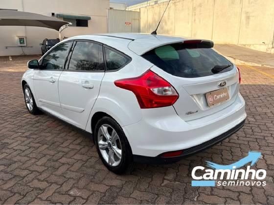 FORD FOCUS 1.6 S 16V FLEX 4P MANUAL