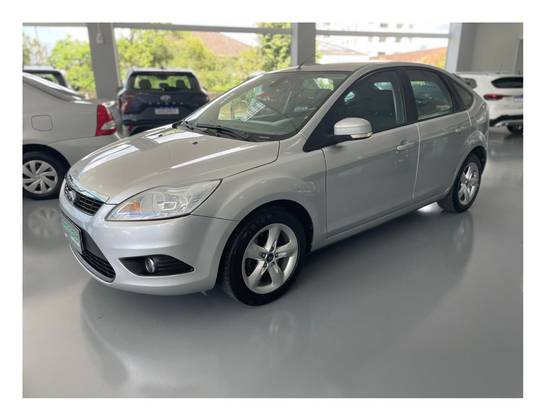 FORD FOCUS 2.0 GLX 16V FLEX 4P MANUAL