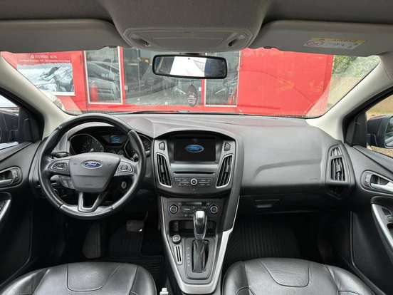 FORD-FOCUS-2018