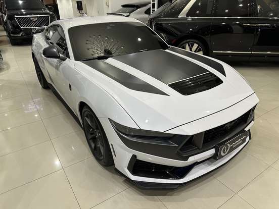 FORD-MUSTANG-5.0 V8 GASOLINA DARK HORSE SELECTSHIFT FORD-MUSTANG-2025