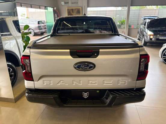FORD-RANGER-2.0 TURBO DIESEL CD BLACK 4X2 AUTOMÁTICO FORD-RANGER-2025