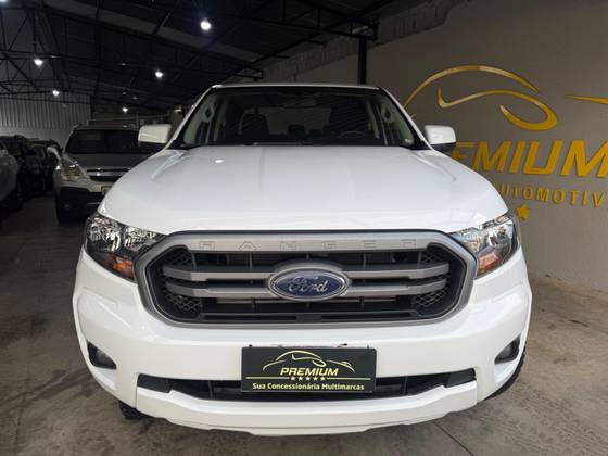 FORD RANGER 2.2 XLS 4X4 CD 16V DIESEL 4P AUTOMÁTICO