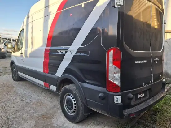 FORD-TRANSIT-2023