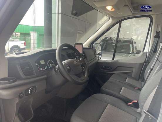 FORD-TRANSIT-2023