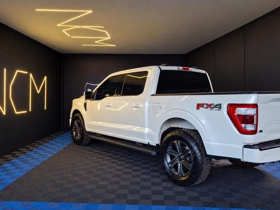FORD-F-150-5.0 V8 GASOLINA CD LARIAT FX4 AUTOMÁTICO FORD-F-150-2023