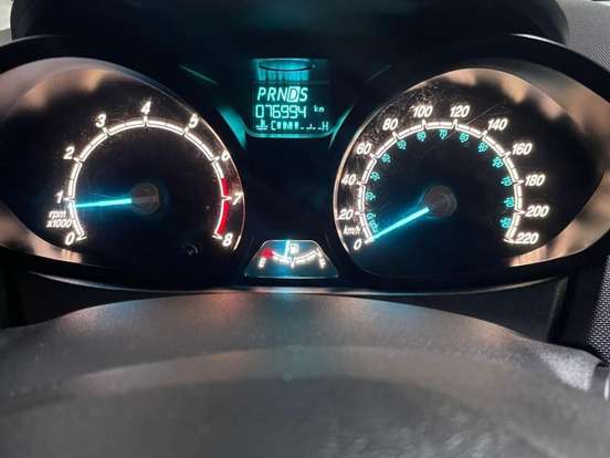 FORD-FIESTA-1.6 SE HATCH 16V FLEX 4P POWERSHIFT FORD-FIESTA-2016