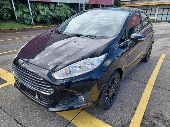 FORD FIESTA 1.6 TITANIUM HATCH 16V FLEX 4P POWERSHIFT