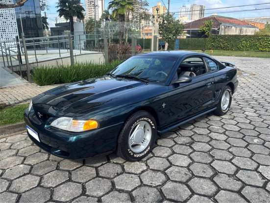 FORD-MUSTANG-1994