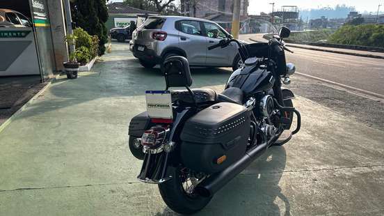 HARLEY-DAVIDSON-SOFTAIL HERITAGE CLASSIC-2026