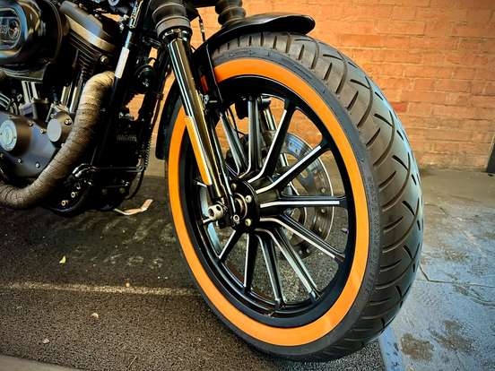HARLEY-DAVIDSON-SPORTSTER IRON 883 HARLEY-DAVIDSON-SPORTSTER IRON 883-2014
