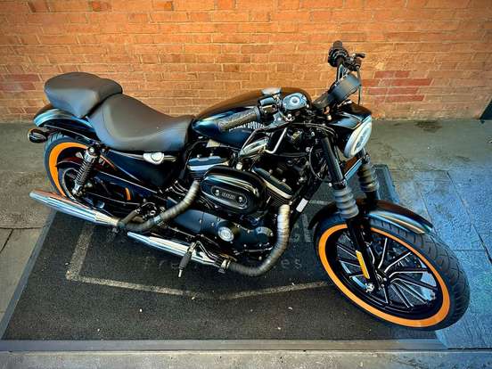 HARLEY-DAVIDSON-SPORTSTER IRON 883 HARLEY-DAVIDSON-SPORTSTER IRON 883-2014