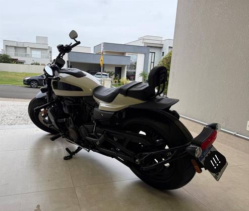HARLEY-DAVIDSON SPORTSTER S 