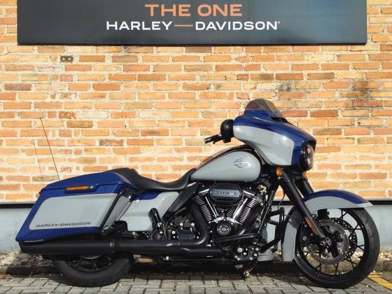 HARLEY-DAVIDSON STREET GLIDE SPECIAL 