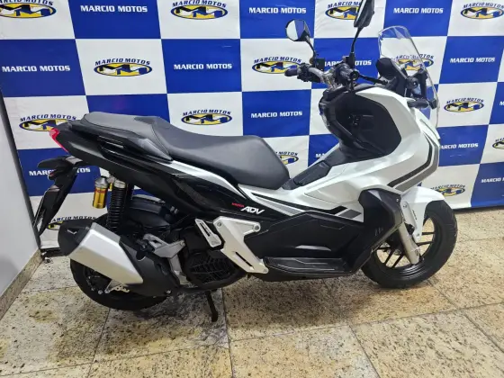 HONDA ADV 